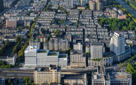 都市叠山：安诺新程颐养中心 · 零壹城市建筑事务所